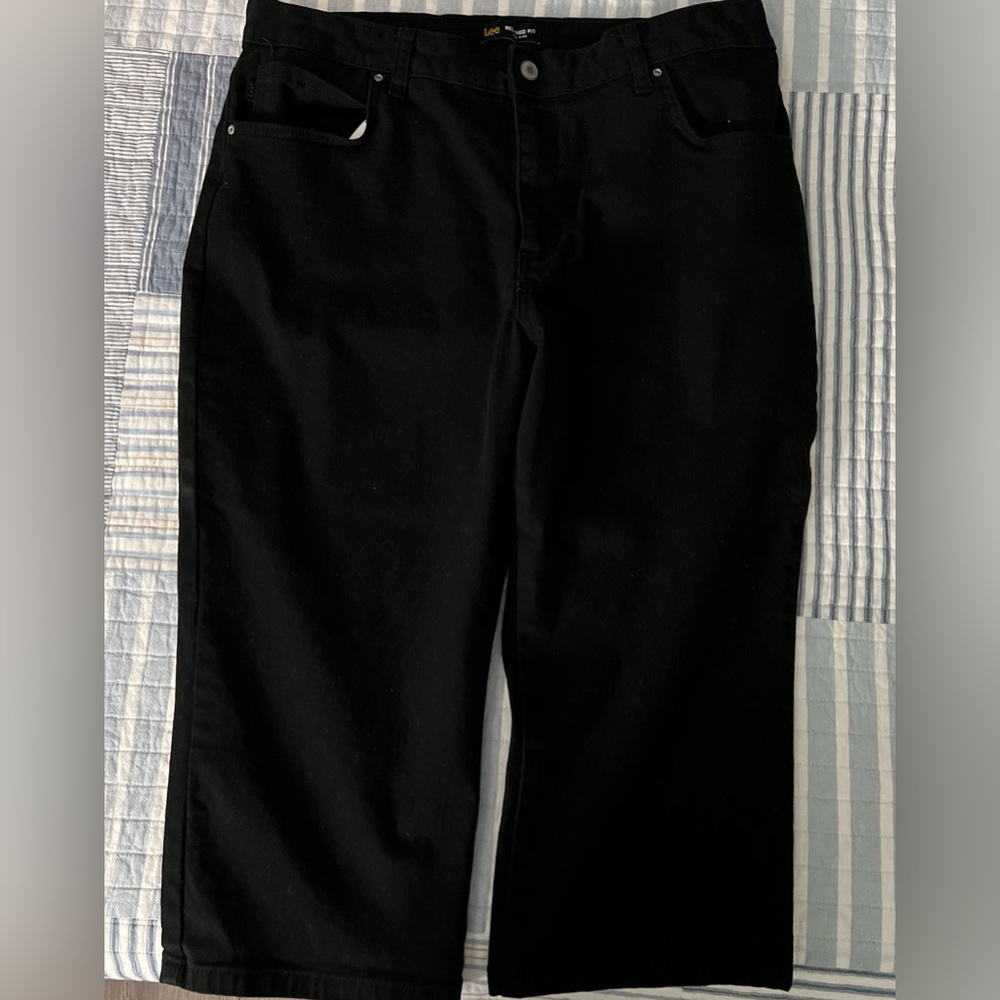 Lee Lot Of 2 Pair Capris - Picture 10 of 15